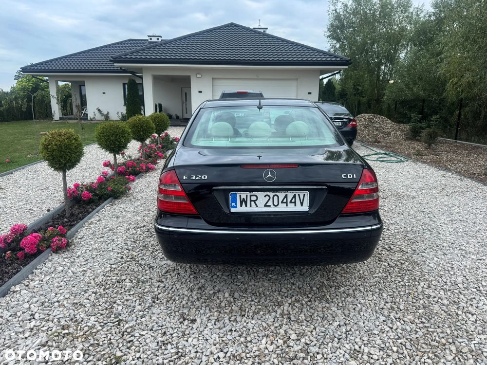 Mercedes-Benz Klasa E 320 CDI Elegance - 7