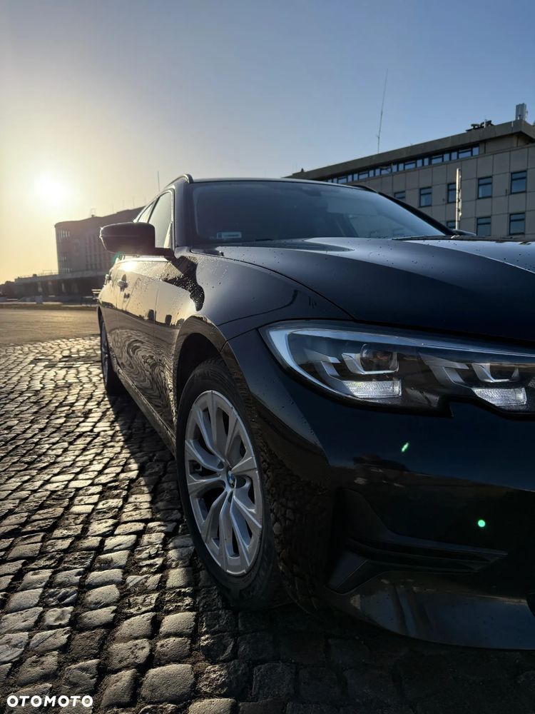 BMW Seria 3 320d xDrive Edition Luxury Line Purity - 3