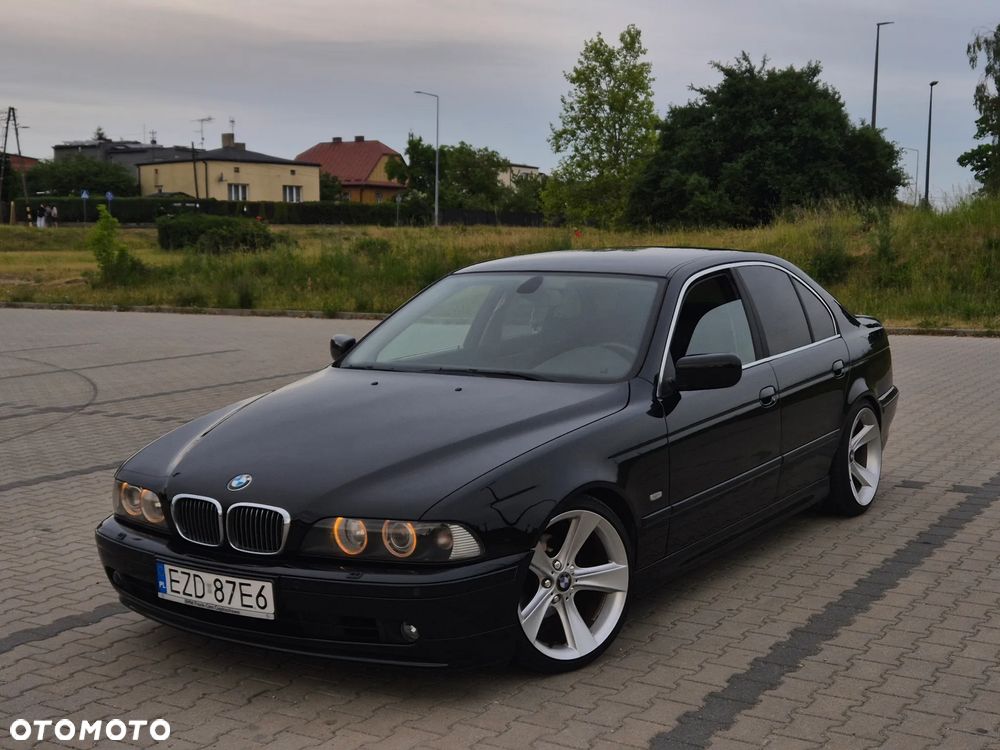 BMW Seria 5 - 1