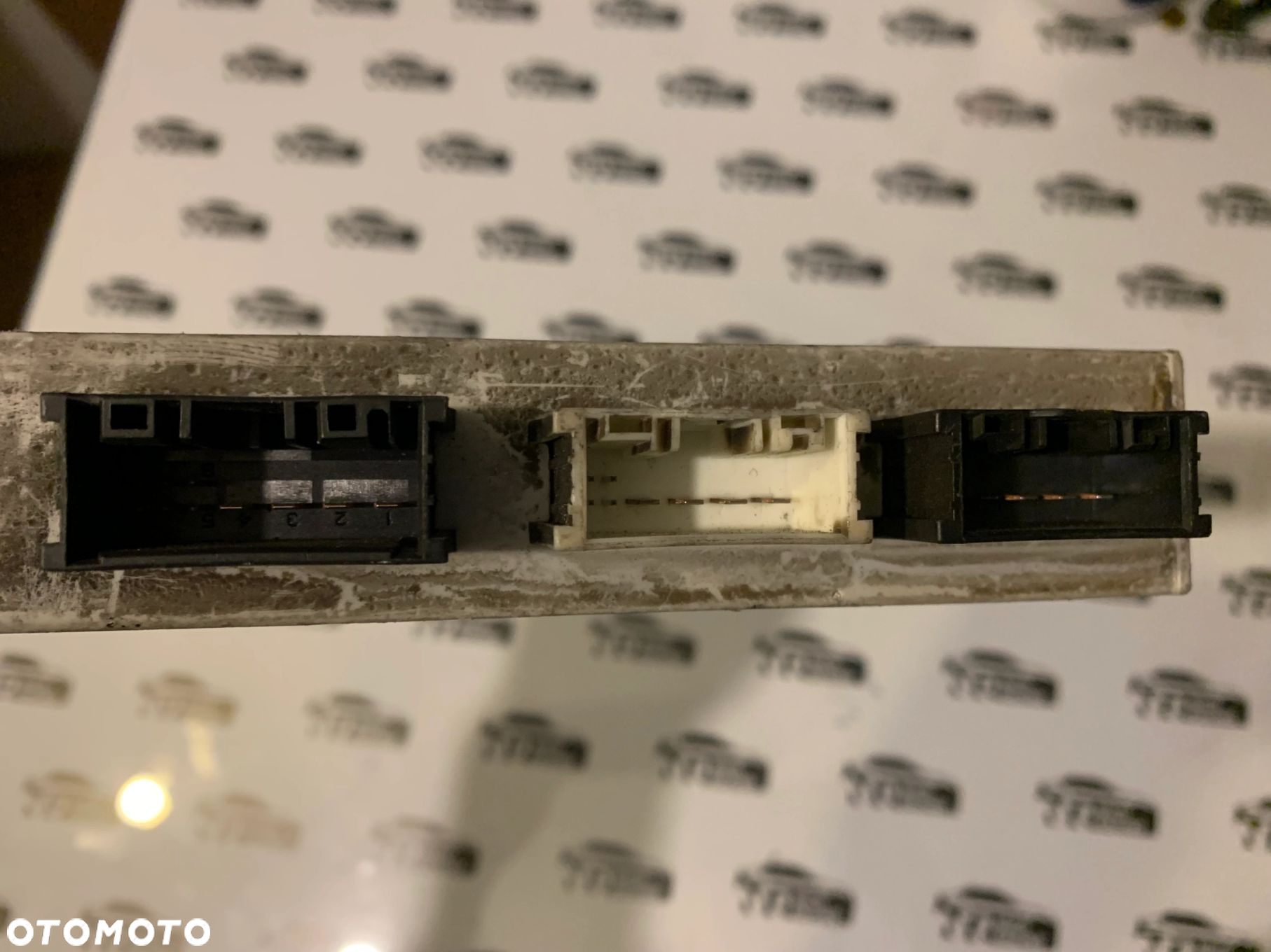 MODUŁ STEROWNIK KLAPY BMW F45 F46 F31 F36 F48 F15 F85 F16 F86 7412610 - 5