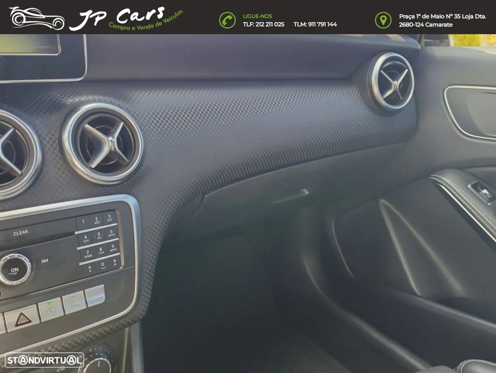 Mercedes-Benz A 180 d AMG Line - 14