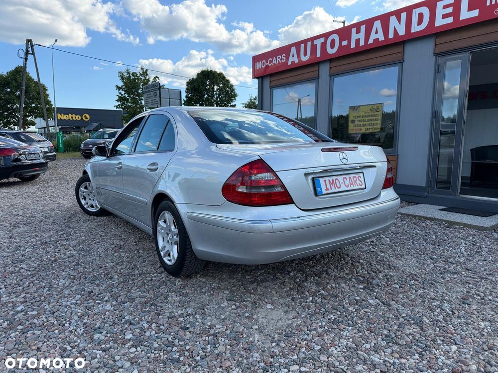 Mercedes-Benz Klasa E 220 CDI T Elegance - 3