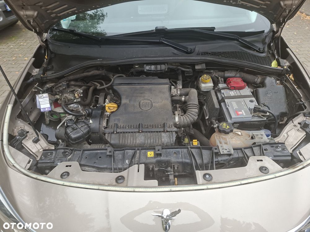 Fiat Tipo - 12