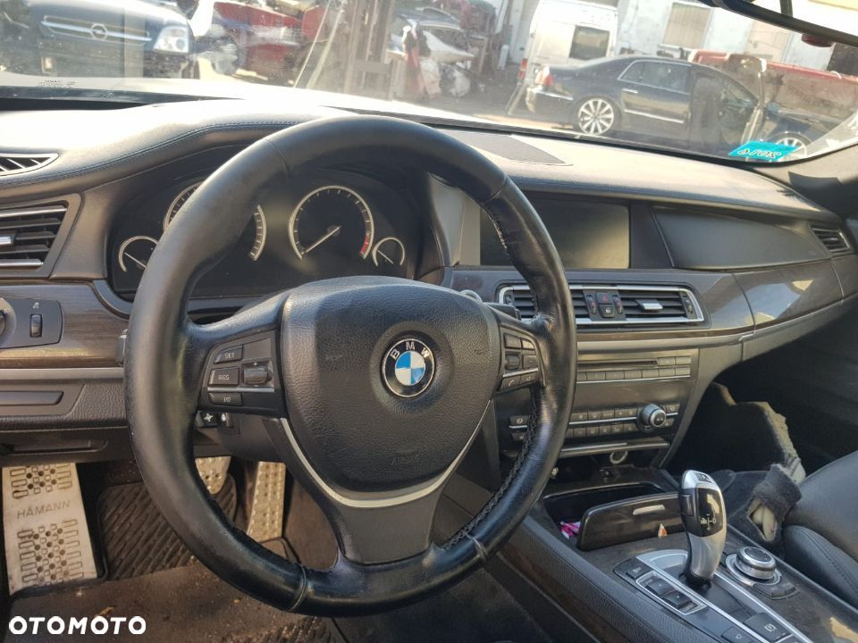 BMW 750i F01 F02 4.4 300 KW NA CZĘŚCI - 3