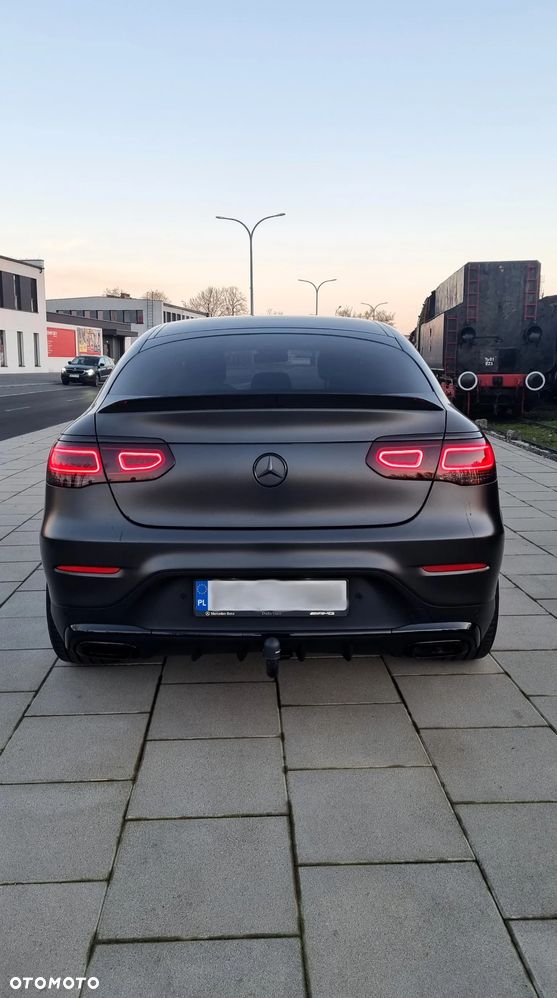 Mercedes-Benz GLC - 4