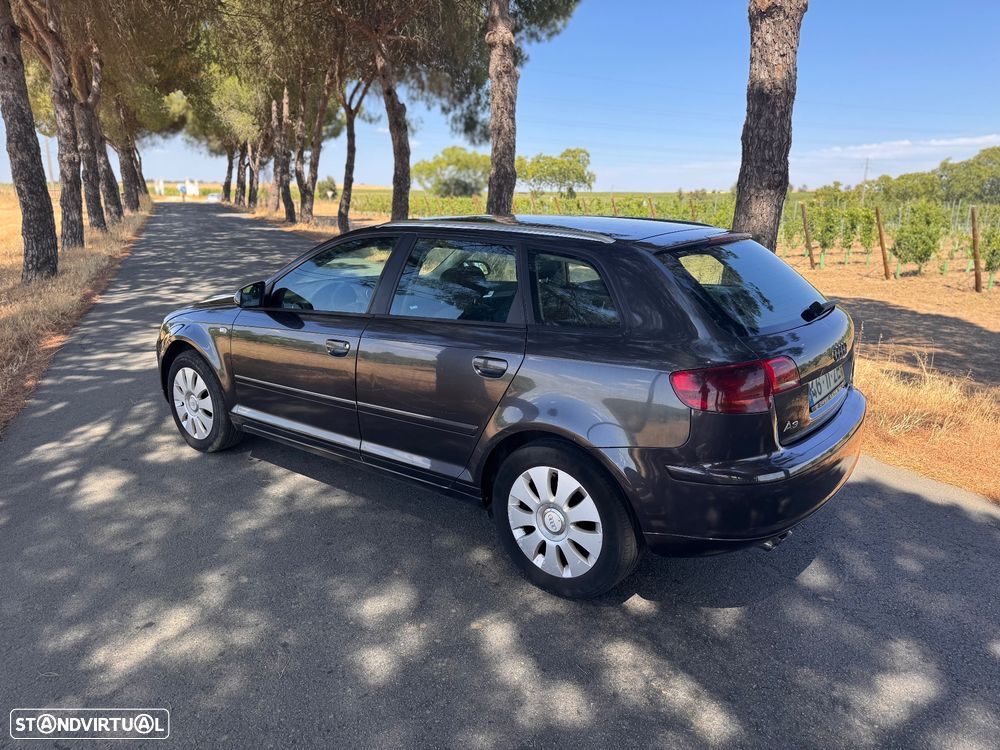 Audi A3 Sportback 2.0 TDi - 5