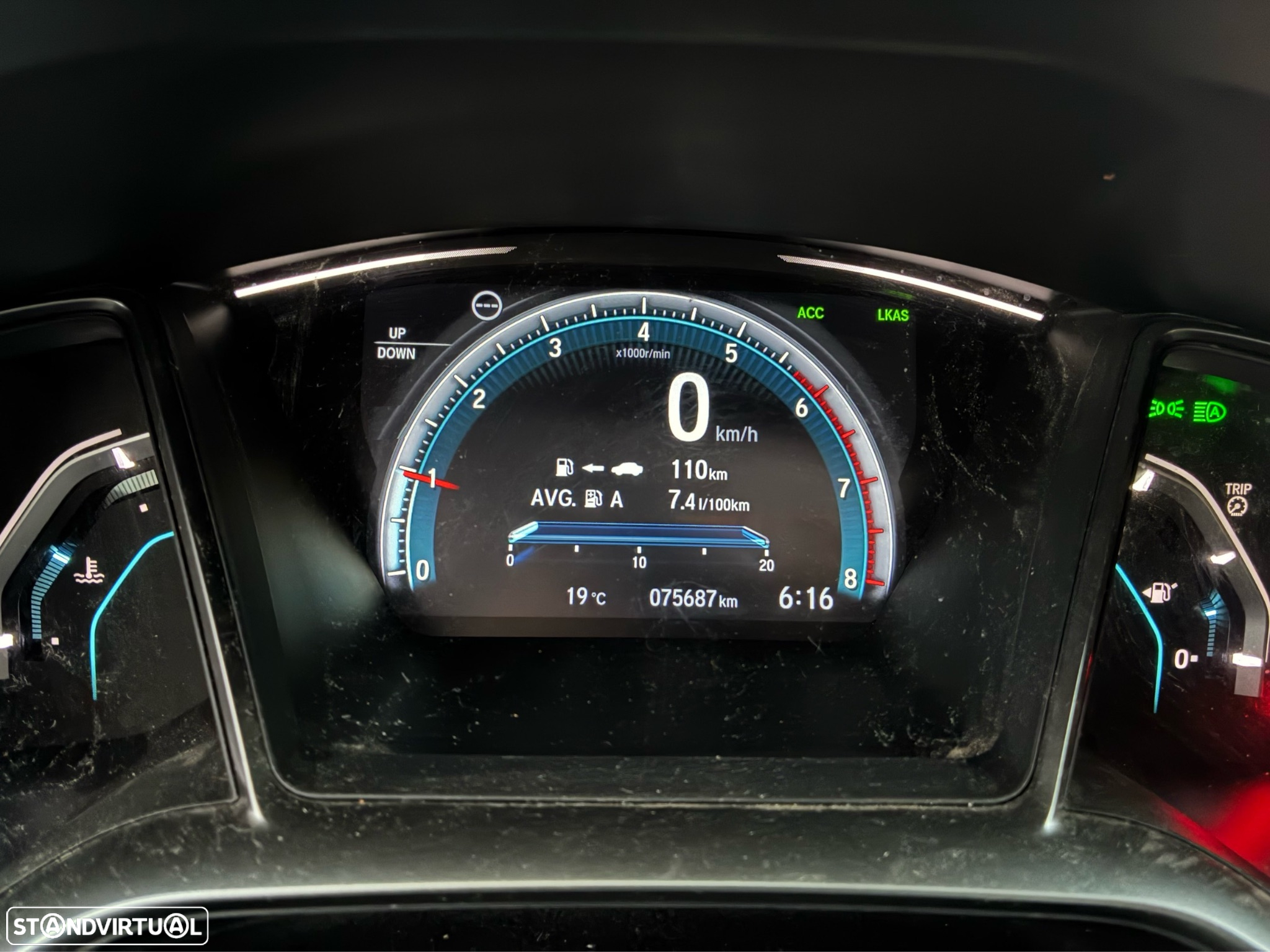 Honda Civic 1.0 i-VTEC Executive - 13