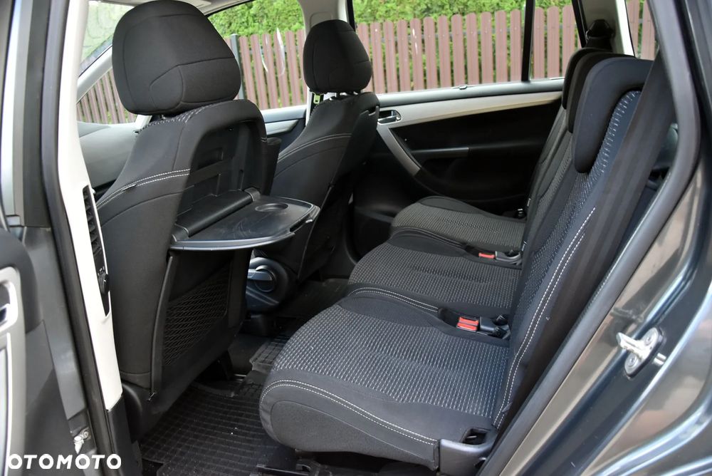Citroën C4 Picasso - 23