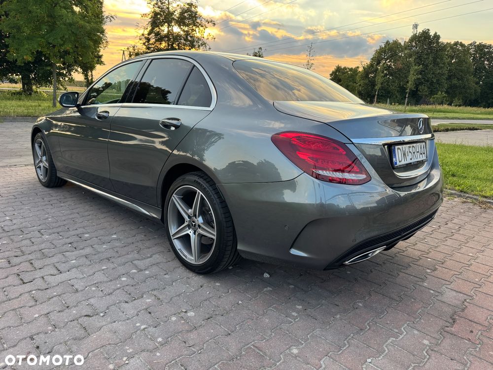 Mercedes-Benz Klasa C 200 4-Matic 9G-TRONIC - 7