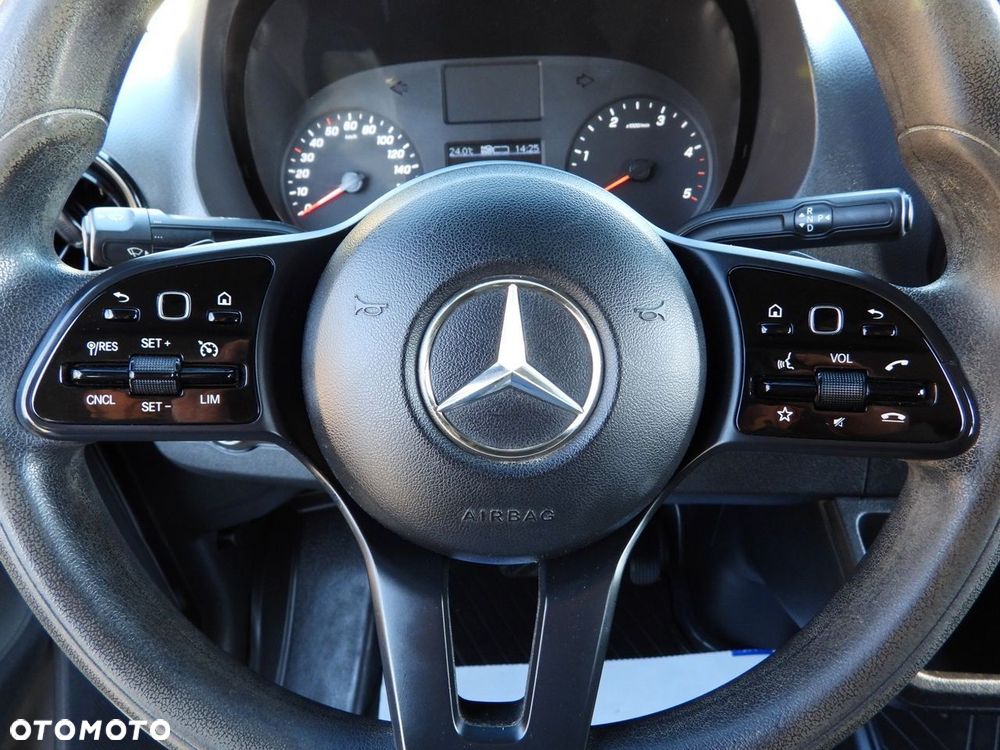 Mercedes-Benz SPRINTER 316 FURGON BRYGADÓWKA 7 MIEJSC TEMPOMAT AUTOMAT  KLIMATYZACJA  160KM - 27