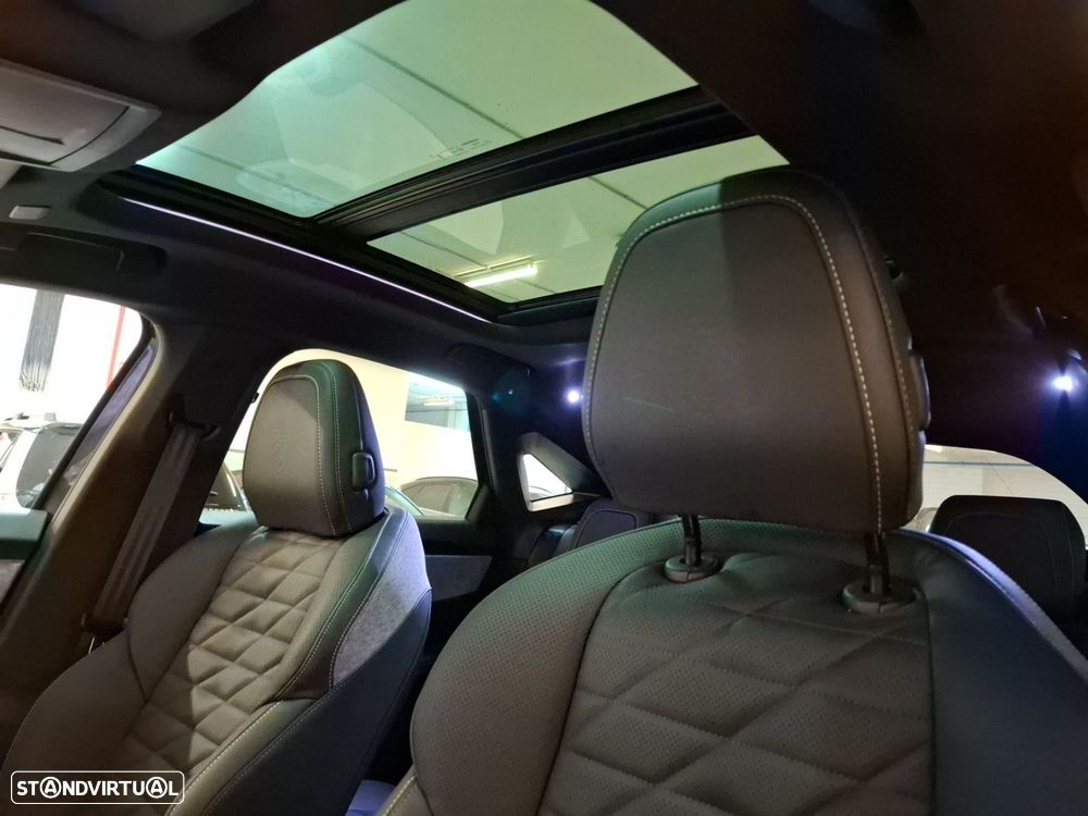 Peugeot E-3008 73 kWh GT - 33