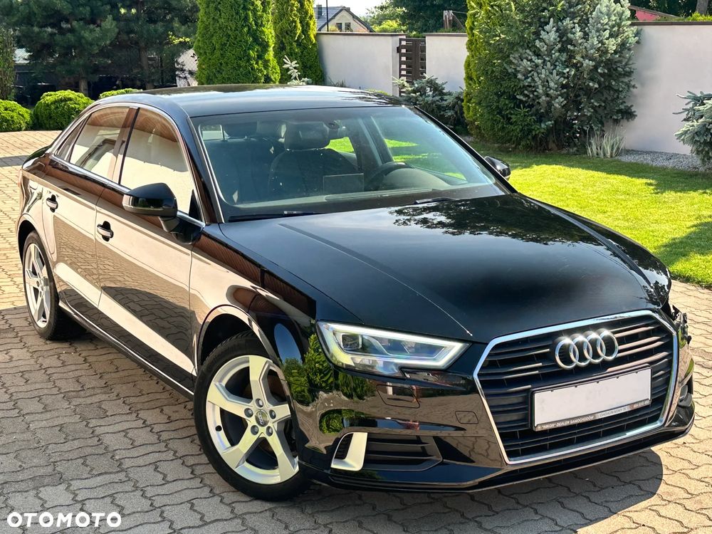 Audi A3 Limousine 30 TFSI sport - 1