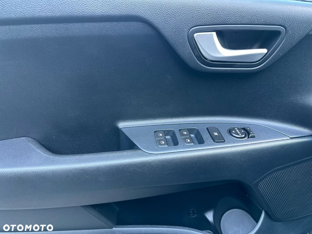 Kia Stonic - 11