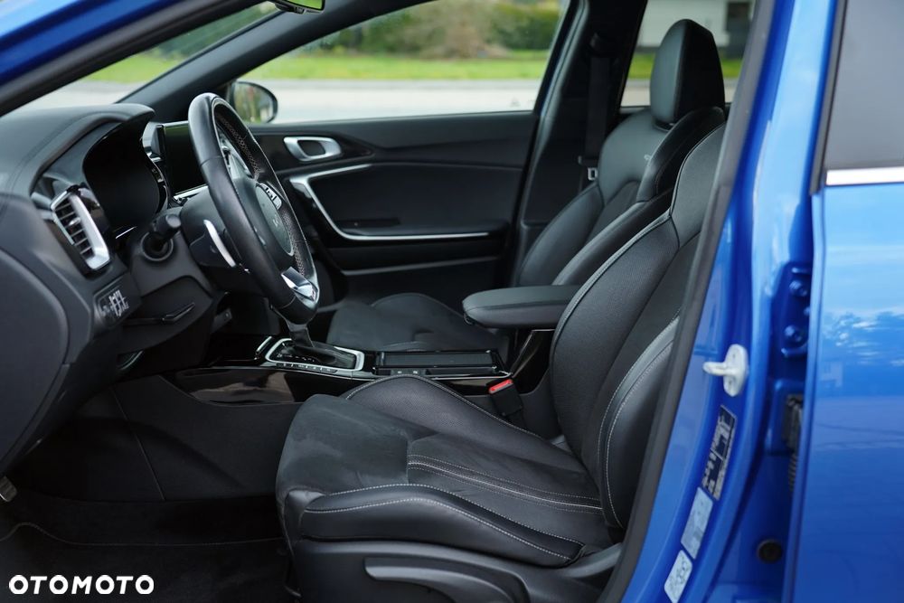 Kia Ceed 1.5 T-GDI DCT7 OPF GT Line - 17