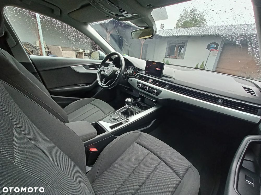 Audi A4 Avant 2.0 TDI - 12