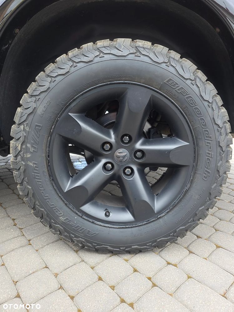 Dodge RAM - 15