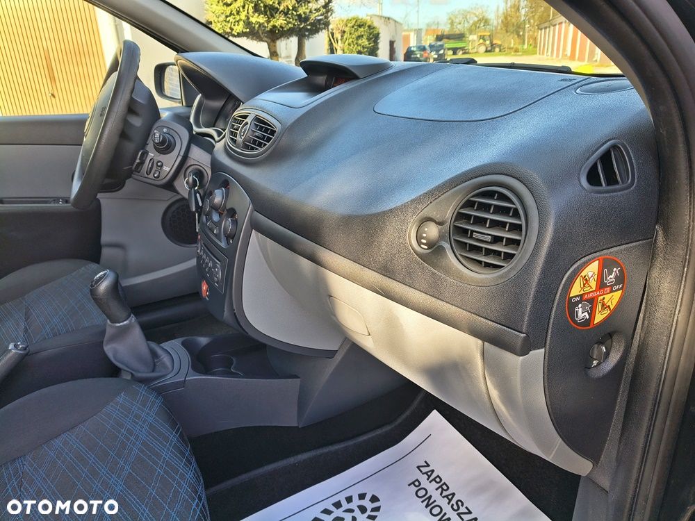 Renault Clio 1.2 16V Authentique - 14