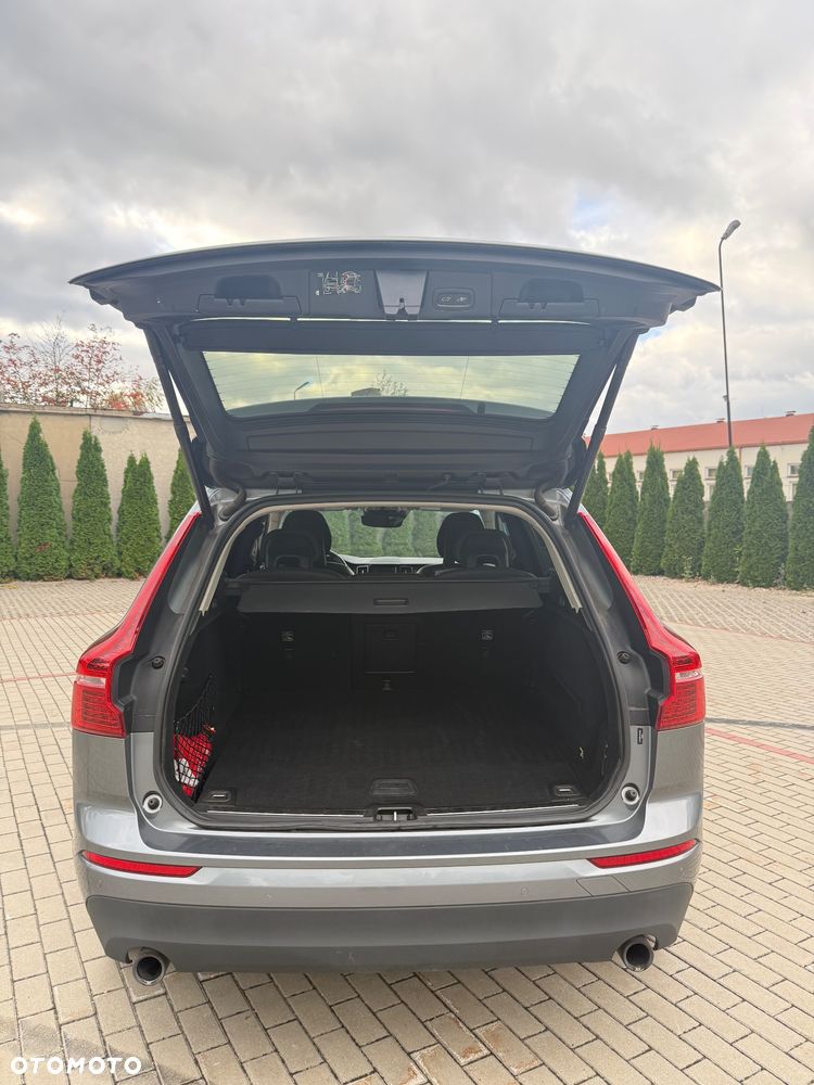 Volvo XC 60 T5 Geartronic Momentum Pro - 22