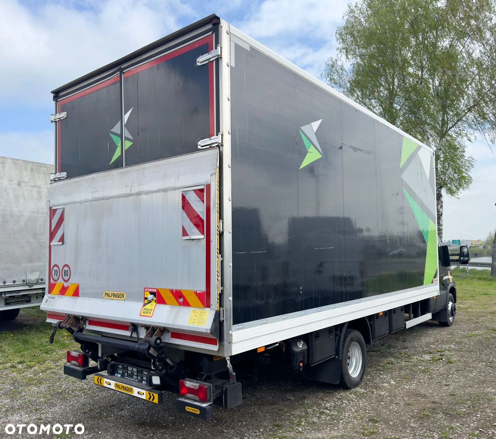 Iveco 70C18, WINDA ,14 EP, SALON PL ,Kontener, Bezwypadkowy ,7,2 T , 3.0 , Spanie z tyłu x2 - 6