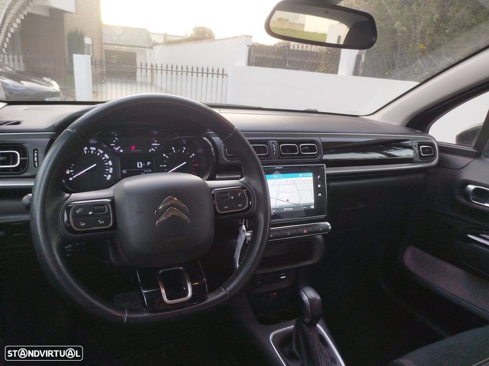 Citroën C3 1.2 PureTech Shine Pack EAT6 - 31