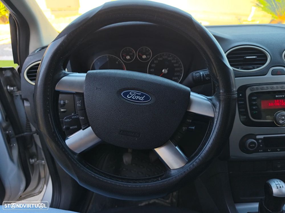 Ford Focus - 8