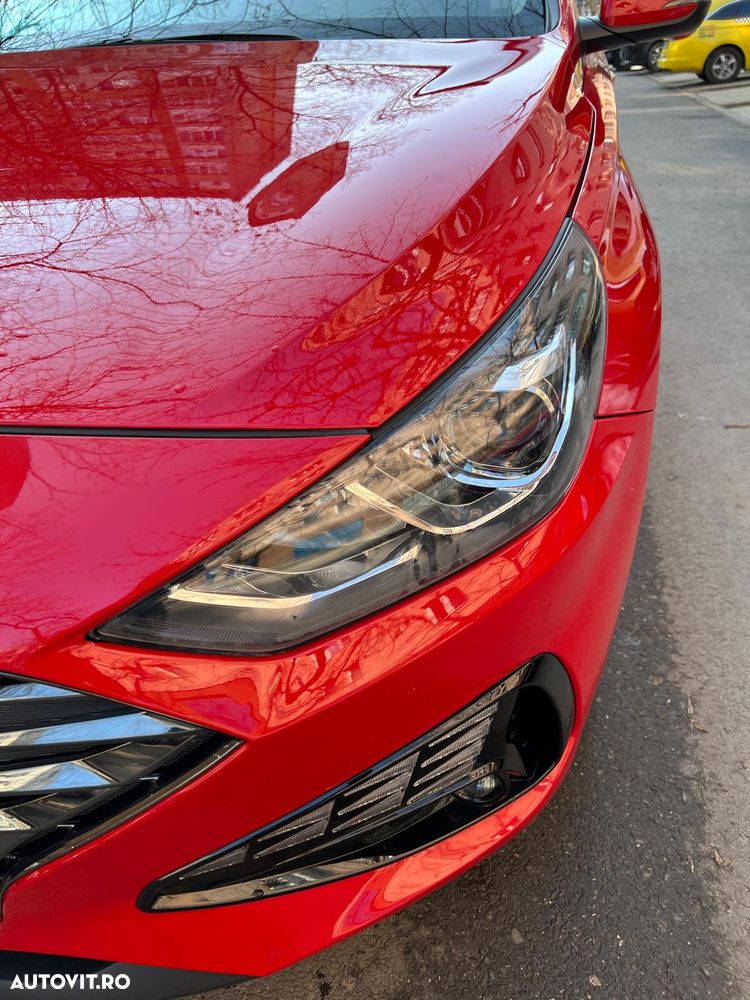 Hyundai i30 1.5 T-GDI 160CP MHEV 5DR 7DCT Highway - 12