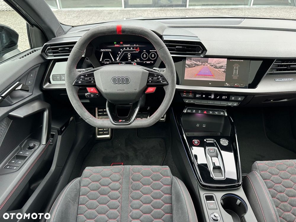 Audi RS3 Limousine - 15
