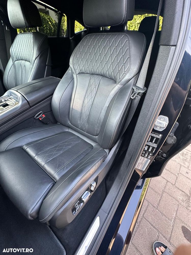 BMW X6 xDrive40i - 11