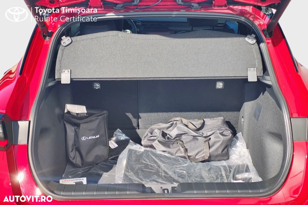 Lexus LBX 1.5 HEV 4x2 CVT Emotion - 11