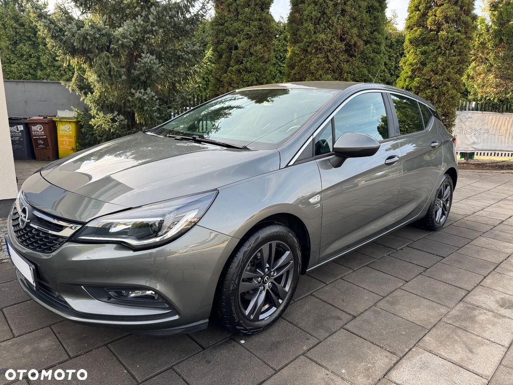 Opel Astra V 1.4 T 120 Lat - 1