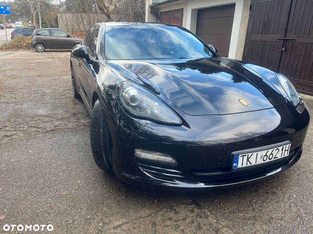 Porsche Panamera 4S - 3