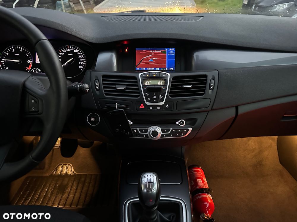 Renault Laguna 1.6 16V 110 Sportway - 20