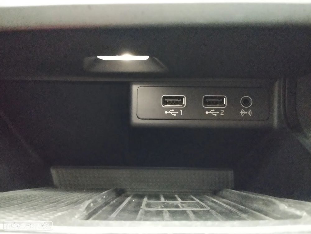 SEAT Leon 1.6 TDI Style S/S - 37