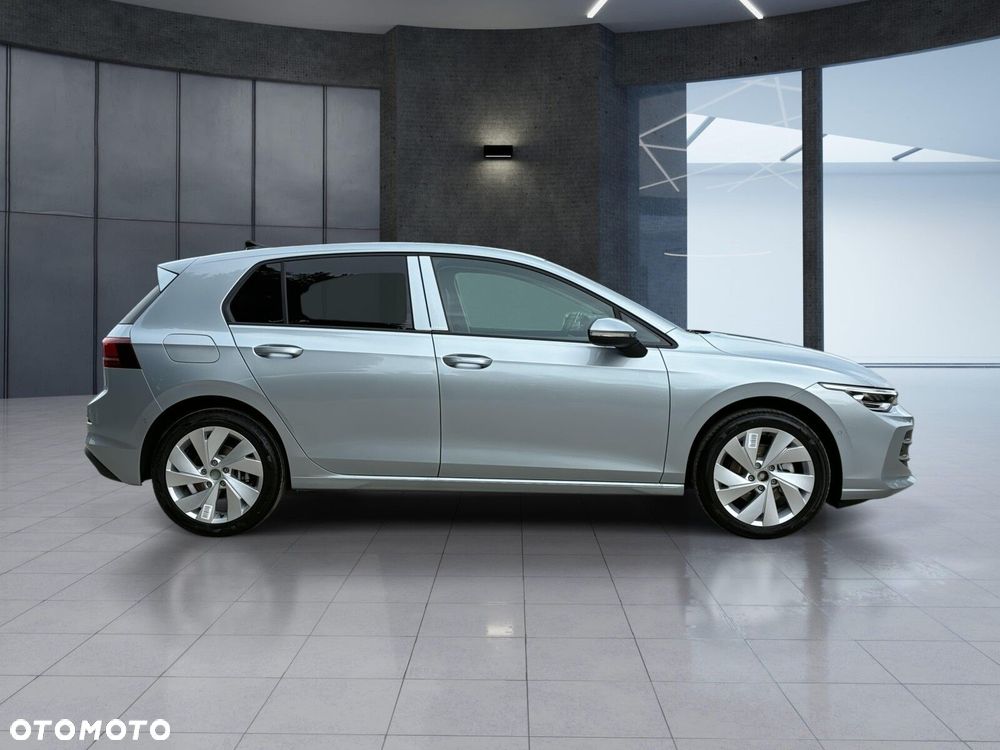 Volkswagen Golf - 4