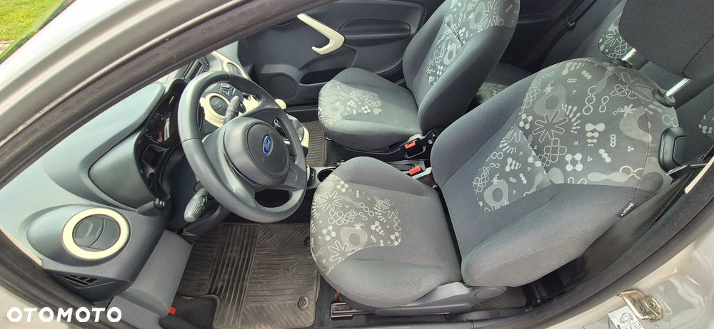 Ford KA - 16