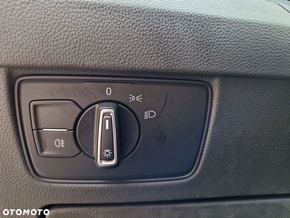 Volkswagen Passat Variant - 16