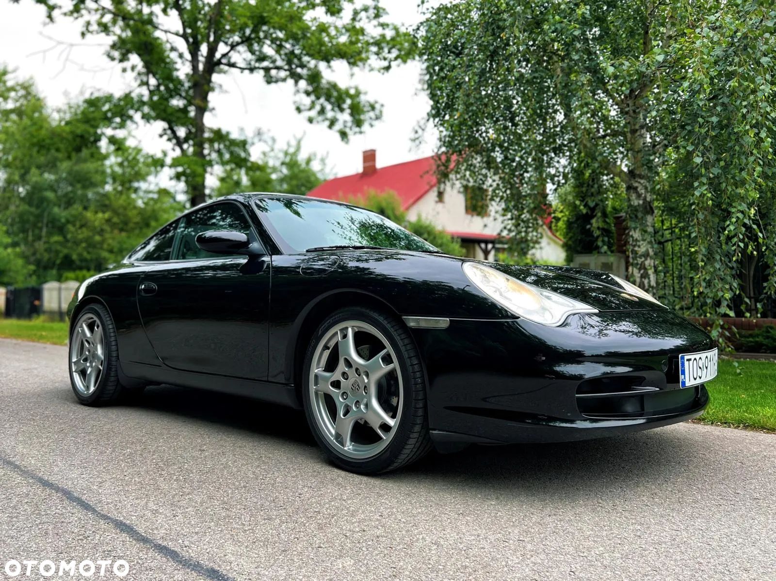 Porsche 911 Carrera - 1