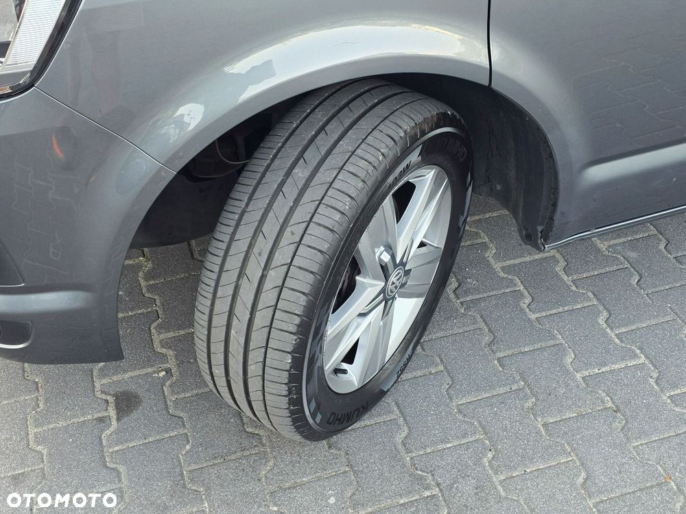 Volkswagen Multivan 2.0 TDI L1 Comfortline DSG - 29