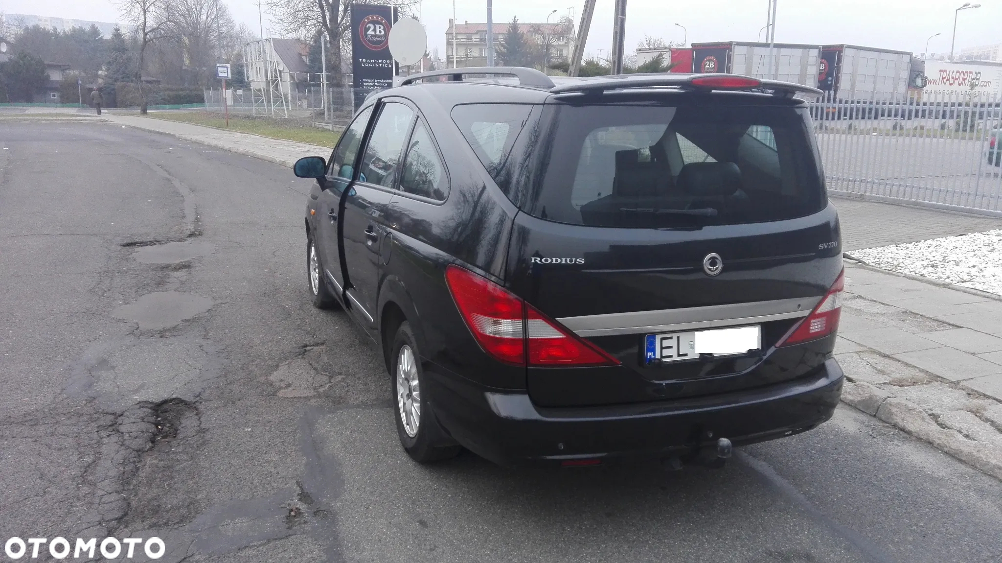 SsangYong/KGM Rodius 270 Xdi Exclusive - 4