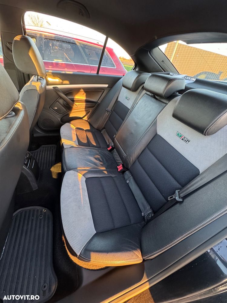 Skoda Octavia 2.0 TDI CR DPF RS - 9