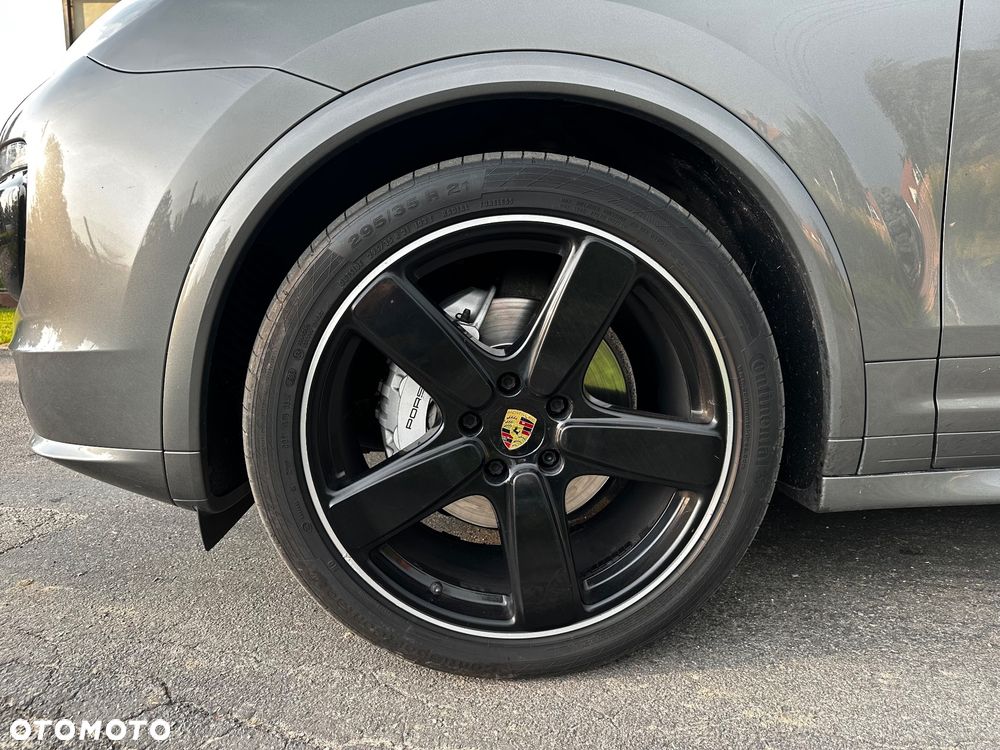 Porsche Cayenne S Diesel - 13
