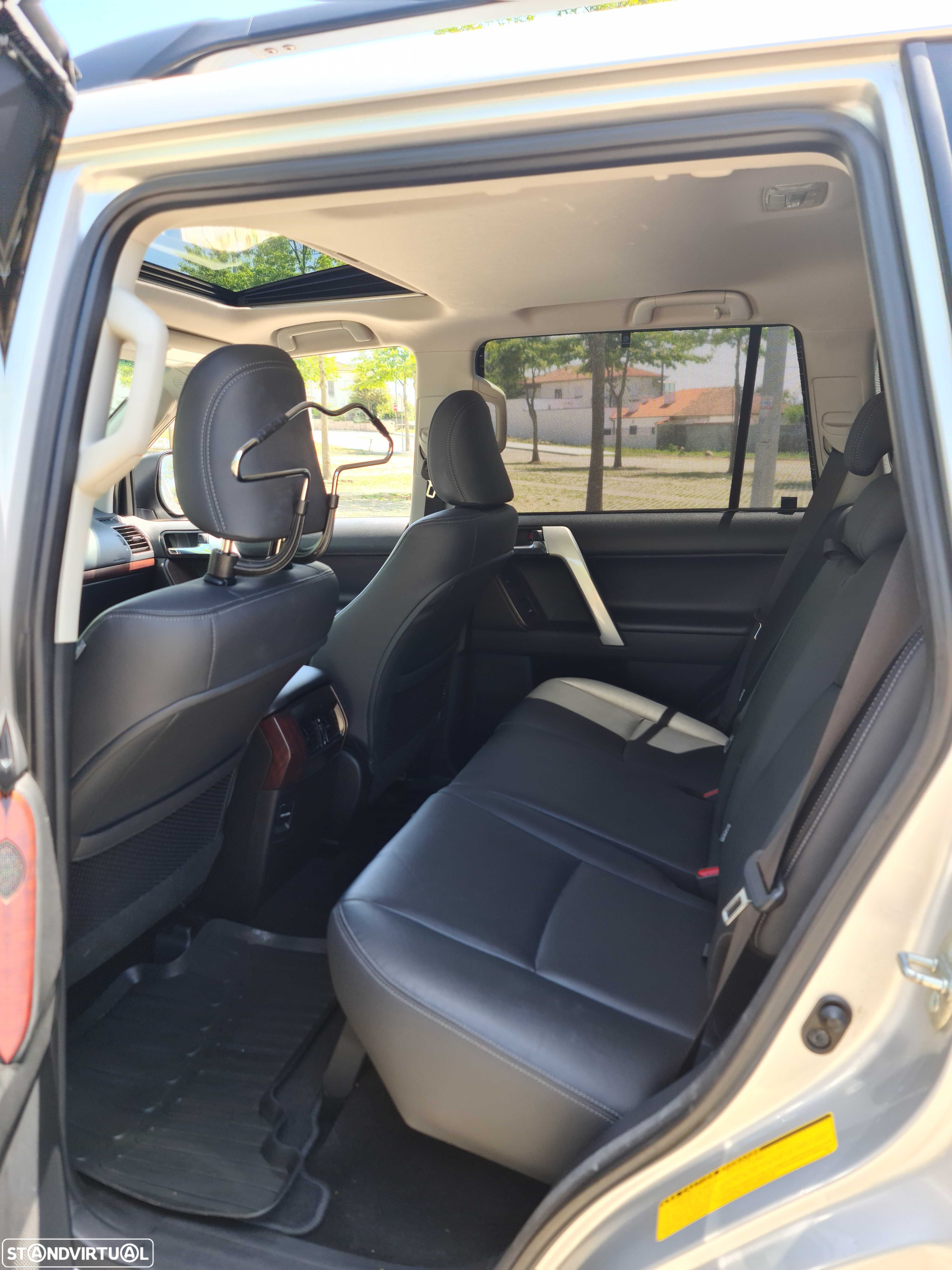 Toyota Land Cruiser Prado - 30