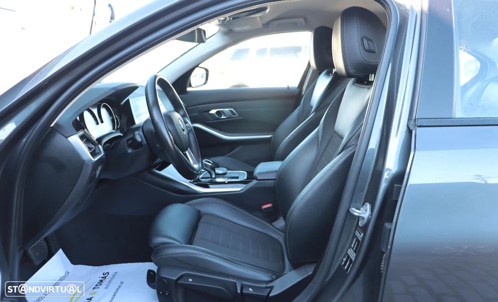 BMW 330 i Aut. Sport Line - 12