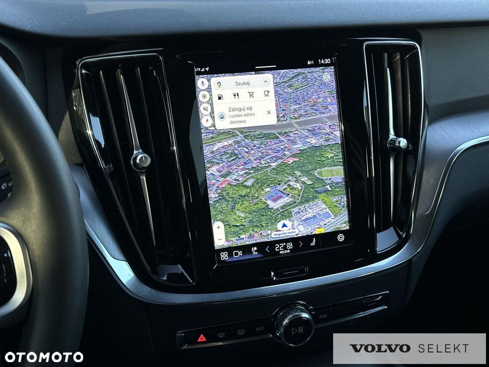 Volvo V60 Cross Country - 22