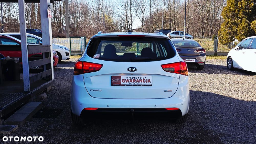 Kia Ceed 1.6 GDI XL - 25