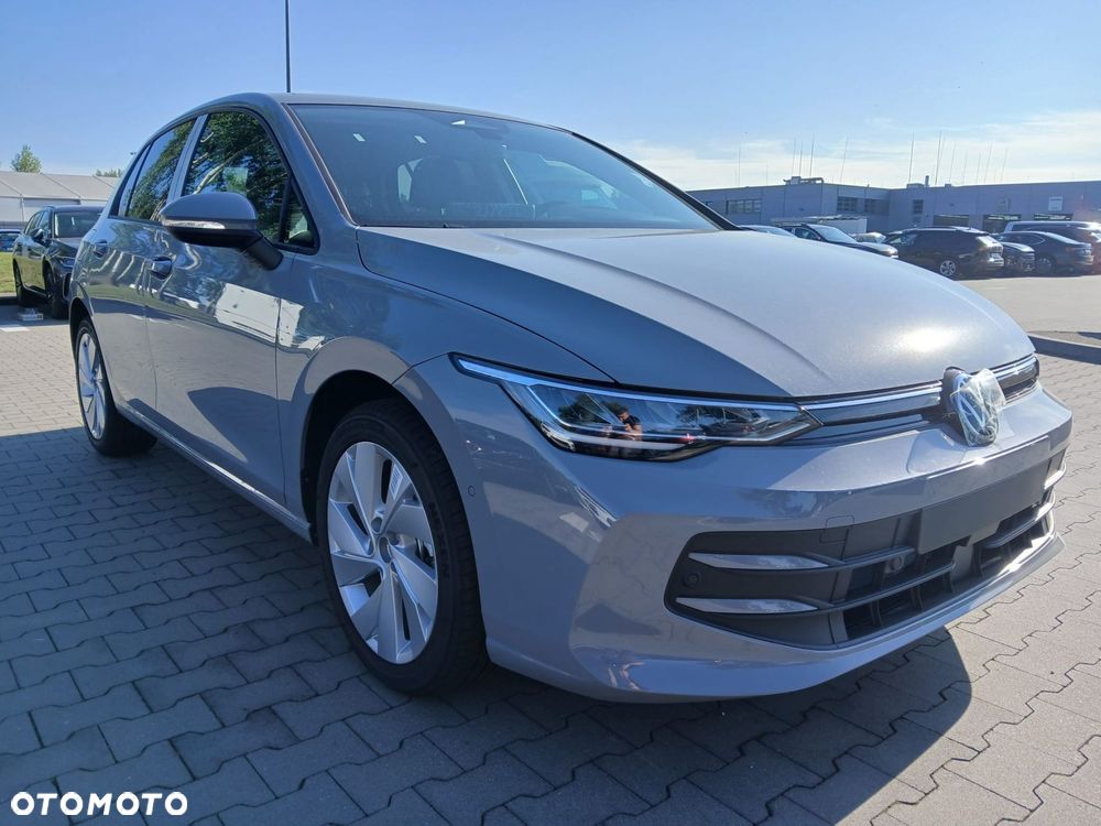 Volkswagen Golf - 4