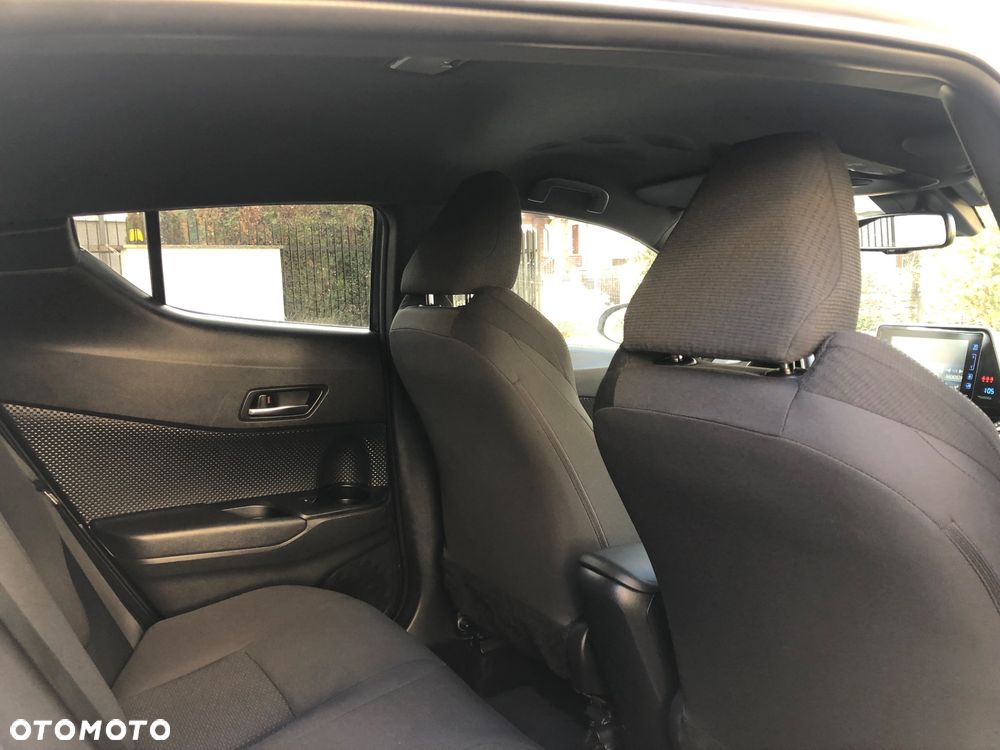 Toyota C-HR - 18
