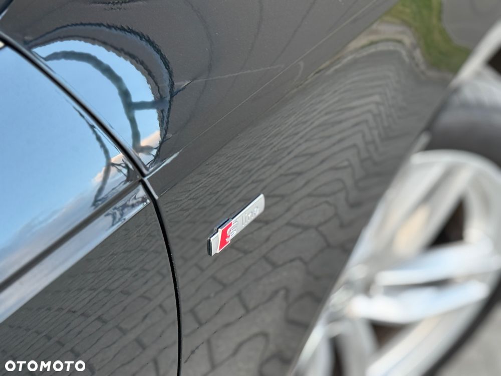 Audi A4 Avant 2.0 TDI Sport S tronic - 13