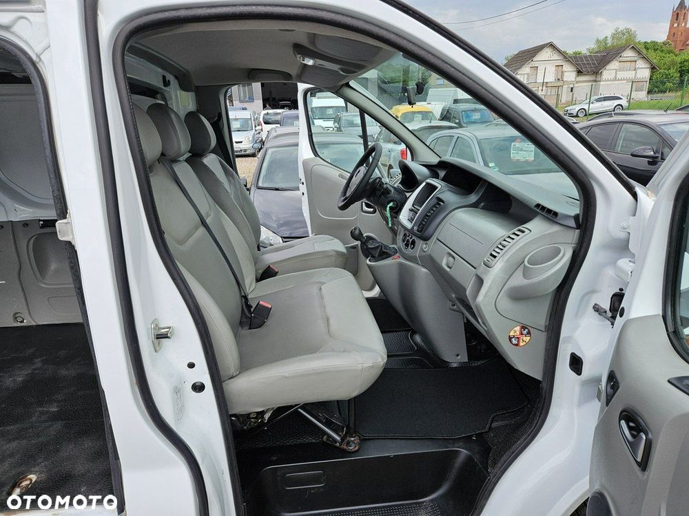 Opel Vivaro - 9