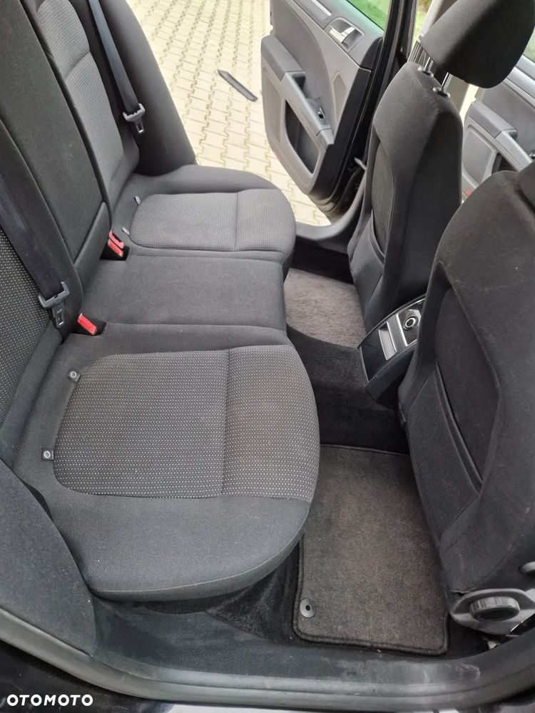 Skoda Superb 1.6 TDI Comfort / Active Greenline - 13